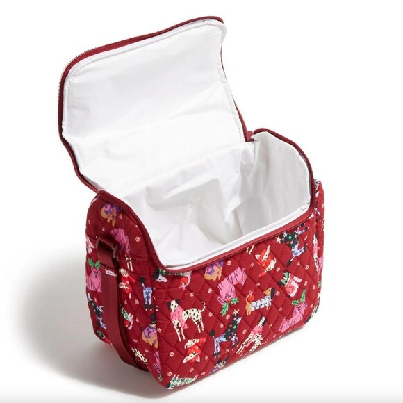 Vera Bradley Crossbody Lunch Bag in Holiday Hounds NWT - Picture 2 of 4